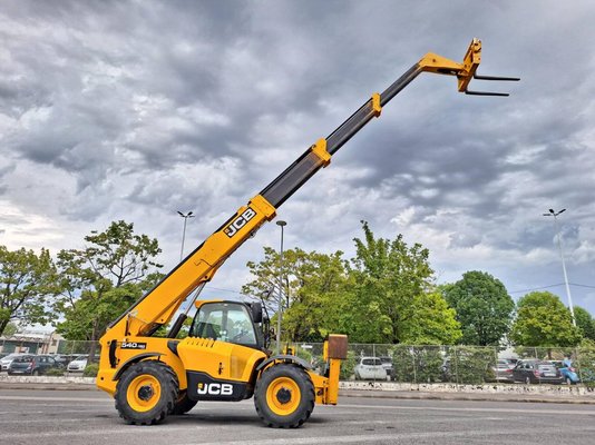 Unknown range 178 JCB 540 180 HiViz