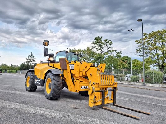 Unknown range 178 JCB 540 180 HiViz