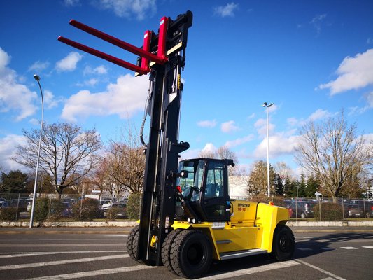 Unknown range 207 Hyster H16XM-12