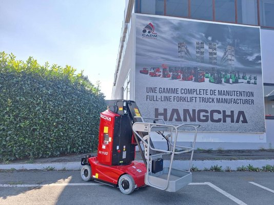 Nacelle à mât vertical électrique 11 mètres hauteur de travail