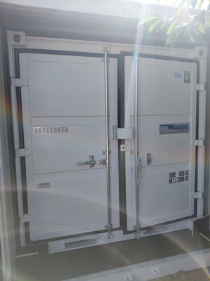 Container 8'