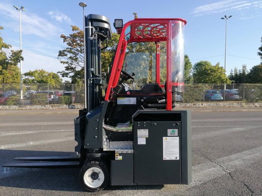 Chariot élévateur frontal multidirectionnel 3 tonnes (type Agilift) - image 1