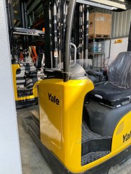 Chariot à mât rétractable Yale MR14 - 2