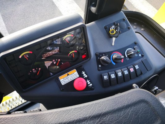 Unknown range 207 Hyster H16XM-12
