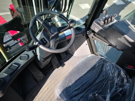 Unknown range 207 Hyster H16XM-12