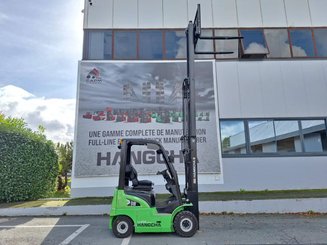 Chariot élévateur frontal 4 roues Hangcha XC18i - 9