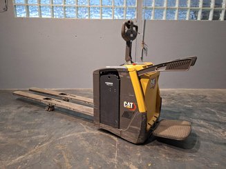 Transpalette porté debout Caterpillar NPV20N2 - 9
