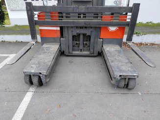 Chariot élévateur latéral multidirectionnel AMLIFT 40-15/55 - 8