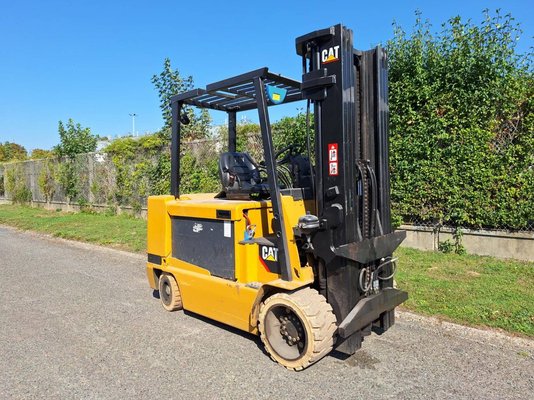 Unknown range 207 Caterpillar EC55N