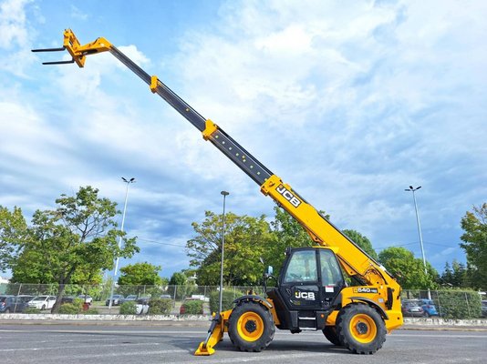 Unknown range 178 JCB 540 180 HiViz