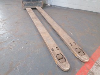 Transpalette accompagnant Crown WP3020 - 5