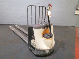 Transpalette accompagnant Crown WP3020-2.0 - 4
