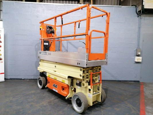 Unknown range 211 JLG 2030ES