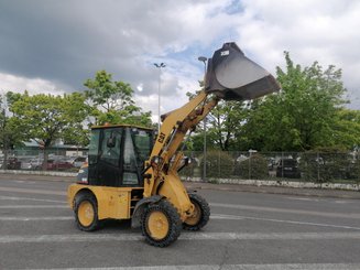 Chargeuse articulée Caterpillar 904B - 6