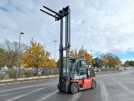 Unknown range 207 Kalmar ECF70-6