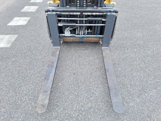 Unknown range 207 Caterpillar GP35 NTD