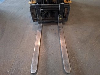 Chariot élévateur frontal 3 roues Caterpillar EP18NT - 6