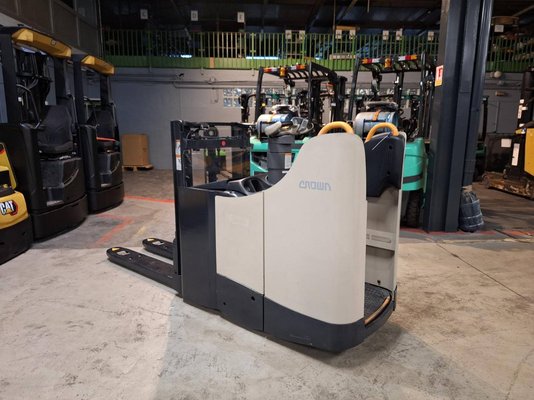 Unknown range 202 Crown DT3040
